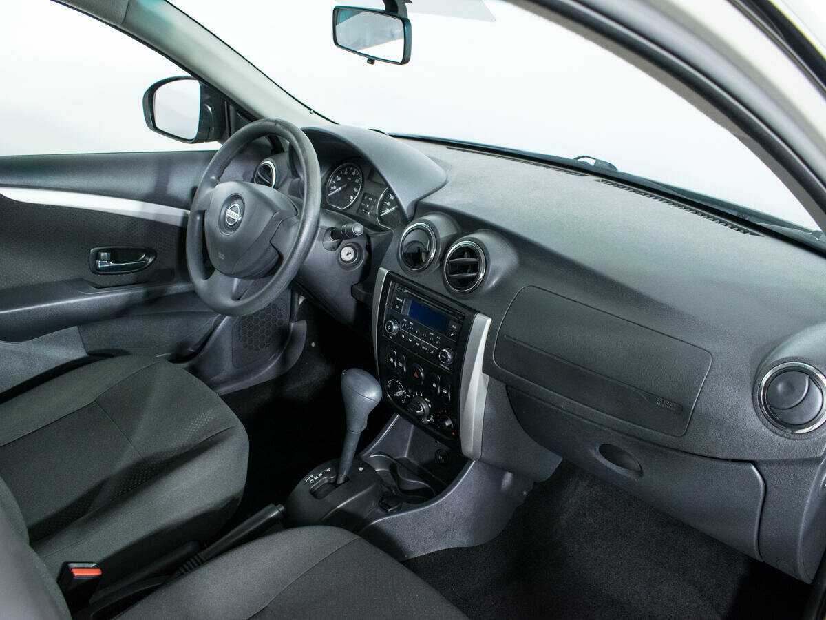 Nissan Almera б/у, 2016, Автоматическая. Фото: #7