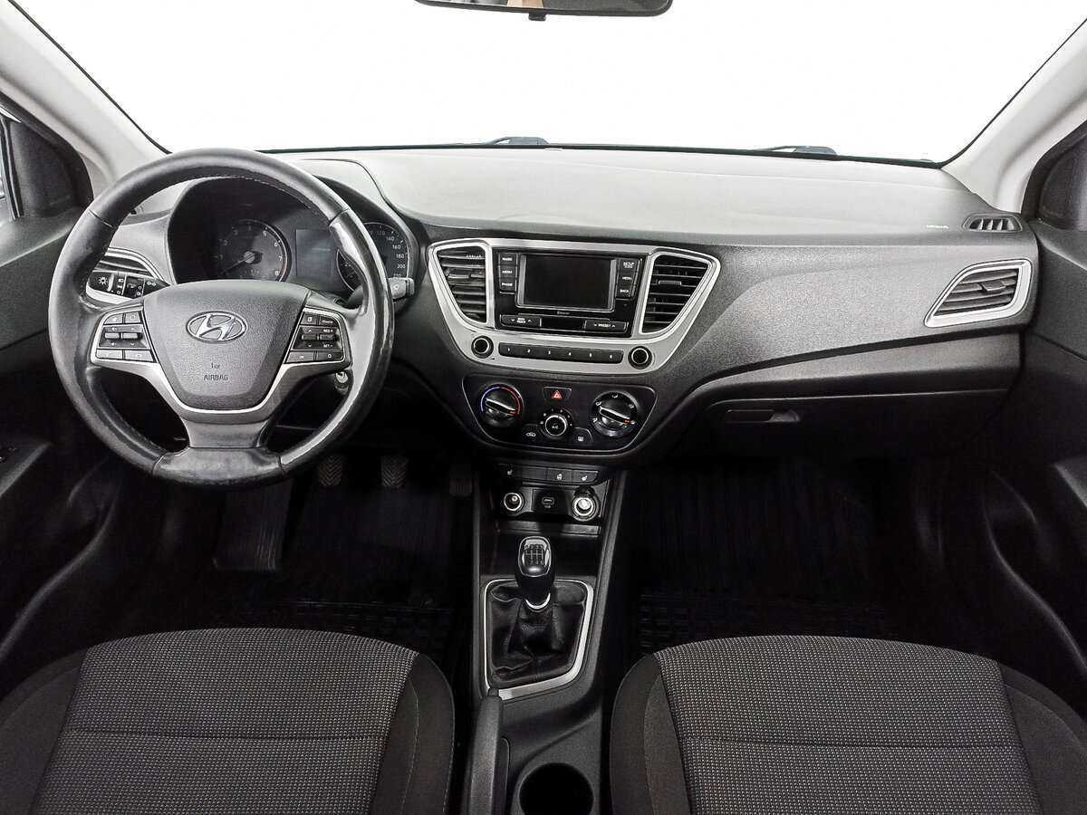 Hyundai Solaris б/у, 2019, Механическая. Фото: #11