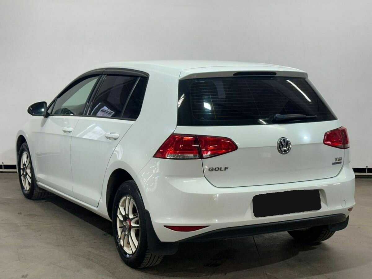 Volkswagen Golf б/у, 2013, Механическая. Фото: #6