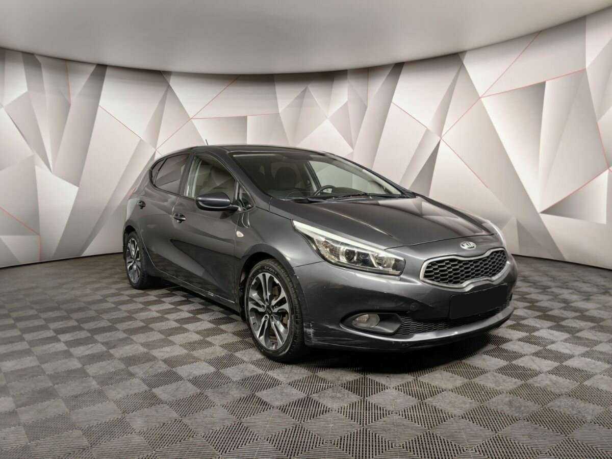 Kia Ceed б/у, 2014, Механическая. Фото: #2