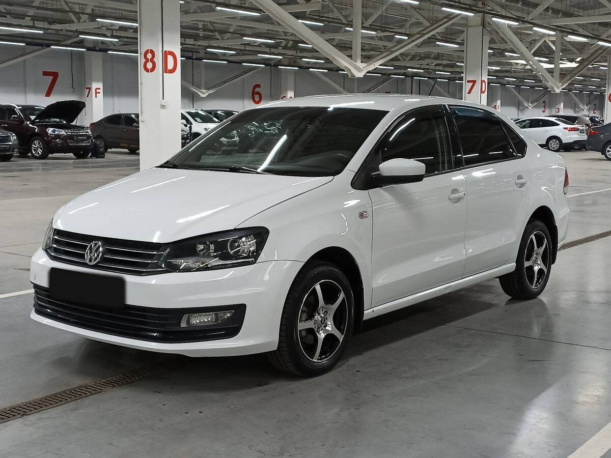 Volkswagen Polo б/у, 2016, Механическая. Фото: #0