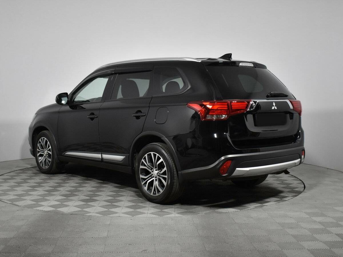 Mitsubishi Outlander б/у, 2018, Вариатор. Фото: #6