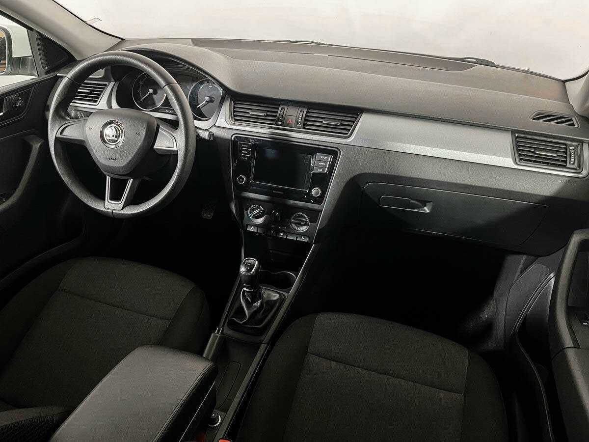 Skoda Rapid б/у, 2019, Механическая. Фото: #6