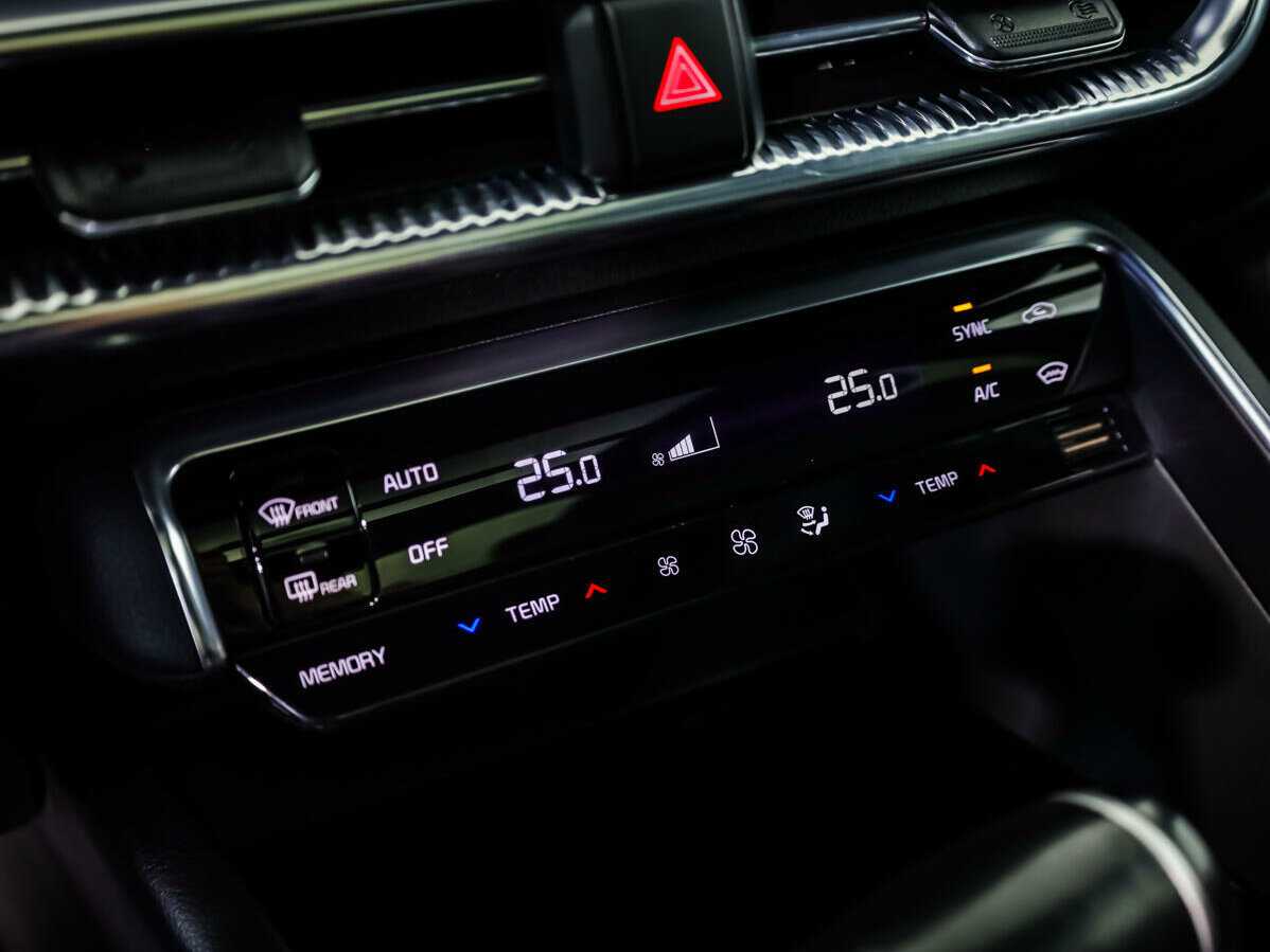 Kia K5 б/у, 2021, Автоматическая. Фото: #13