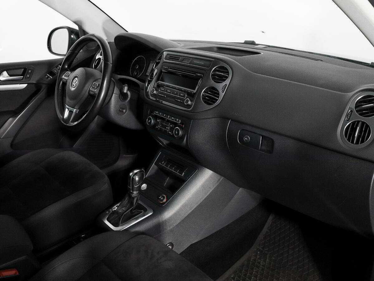 Volkswagen Tiguan б/у, 2013, Автоматическая. Фото: #9