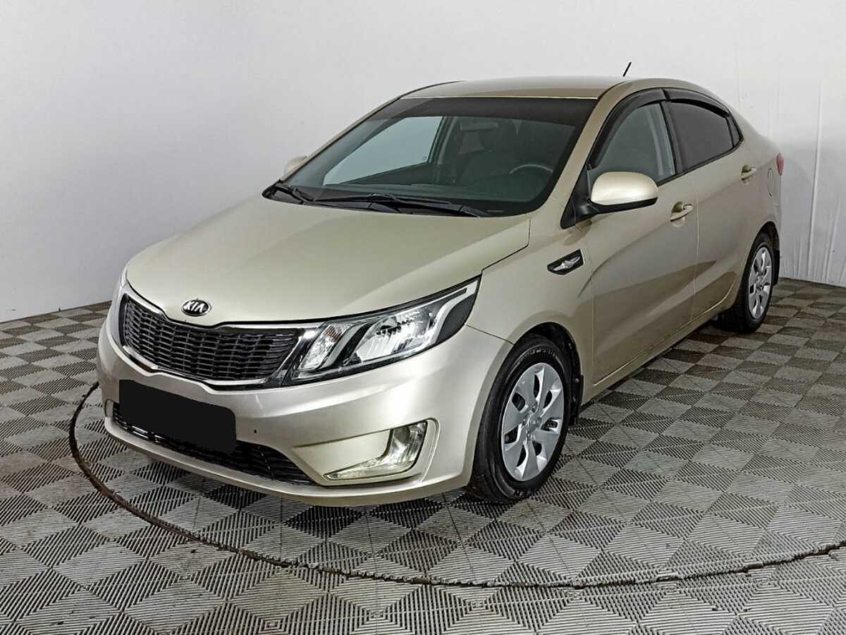 Kia Rio б/у, 2014, Механическая. Фото: #0