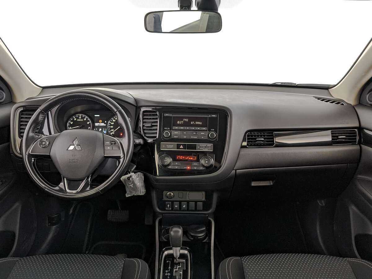 Mitsubishi Outlander б/у, 2019, Вариатор. Фото: #9