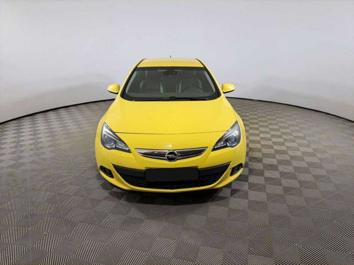 Opel Astra б/у, 2013, Автоматическая. Фото: #1