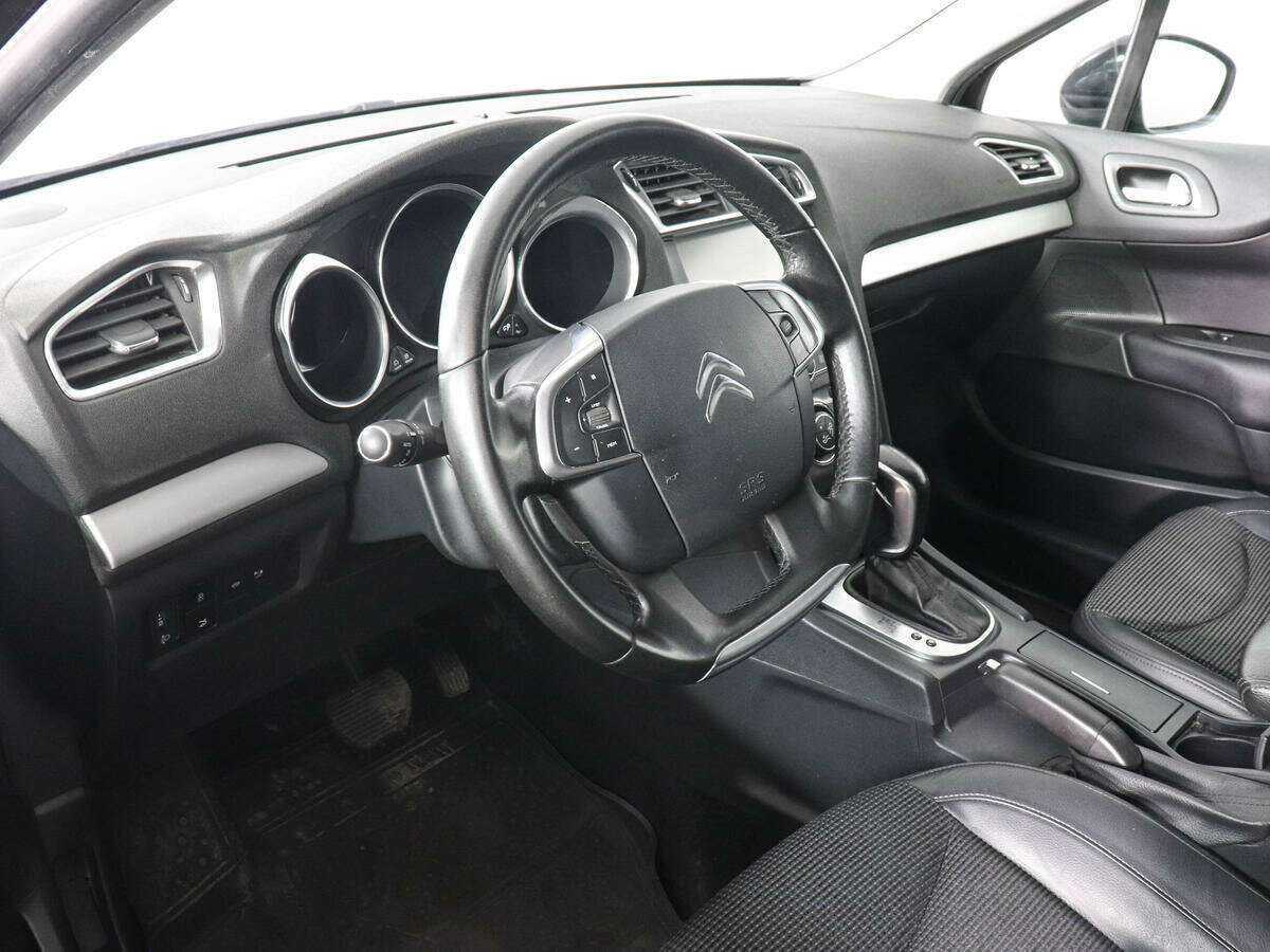 Citroen C4 б/у, 2018, Автоматическая. Фото: #8