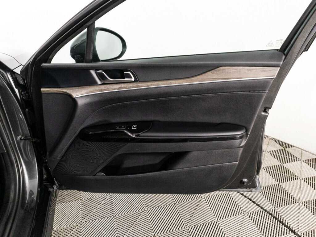Kia K5 б/у, 2020, Автоматическая. Фото: #25