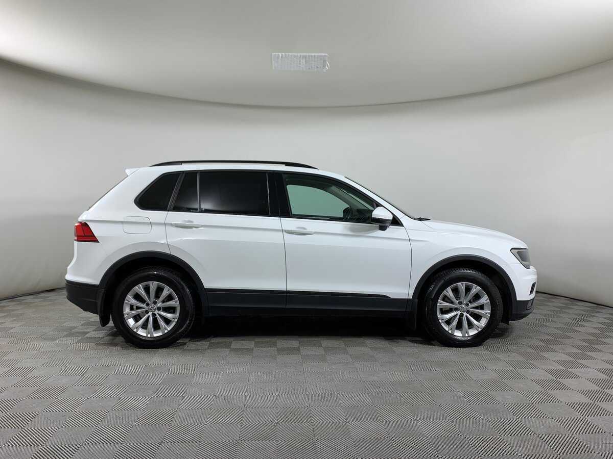 Volkswagen Tiguan б/у, 2018, Роботизированная. Фото: #3