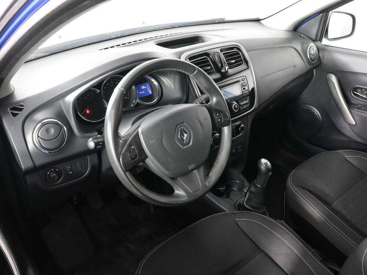 Renault Sandero б/у, 2016, Механическая. Фото: #8
