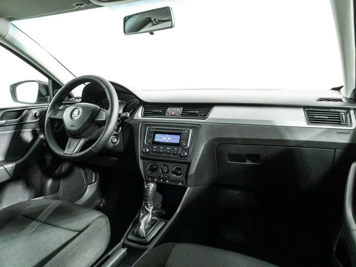Skoda Rapid б/у, 2015, Автоматическая. Фото: #8