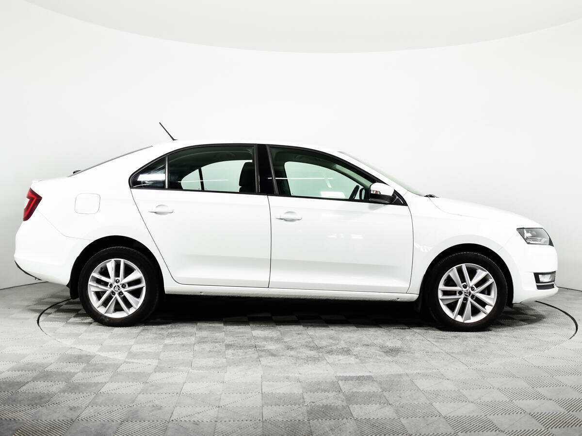 Skoda Rapid б/у, 2018, Роботизированная. Фото: #3