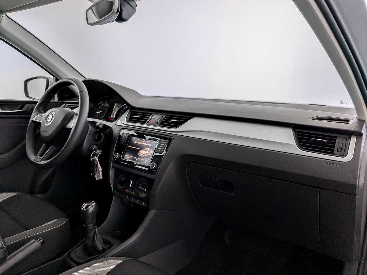 Skoda Rapid б/у, 2018, Механическая. Фото: #8