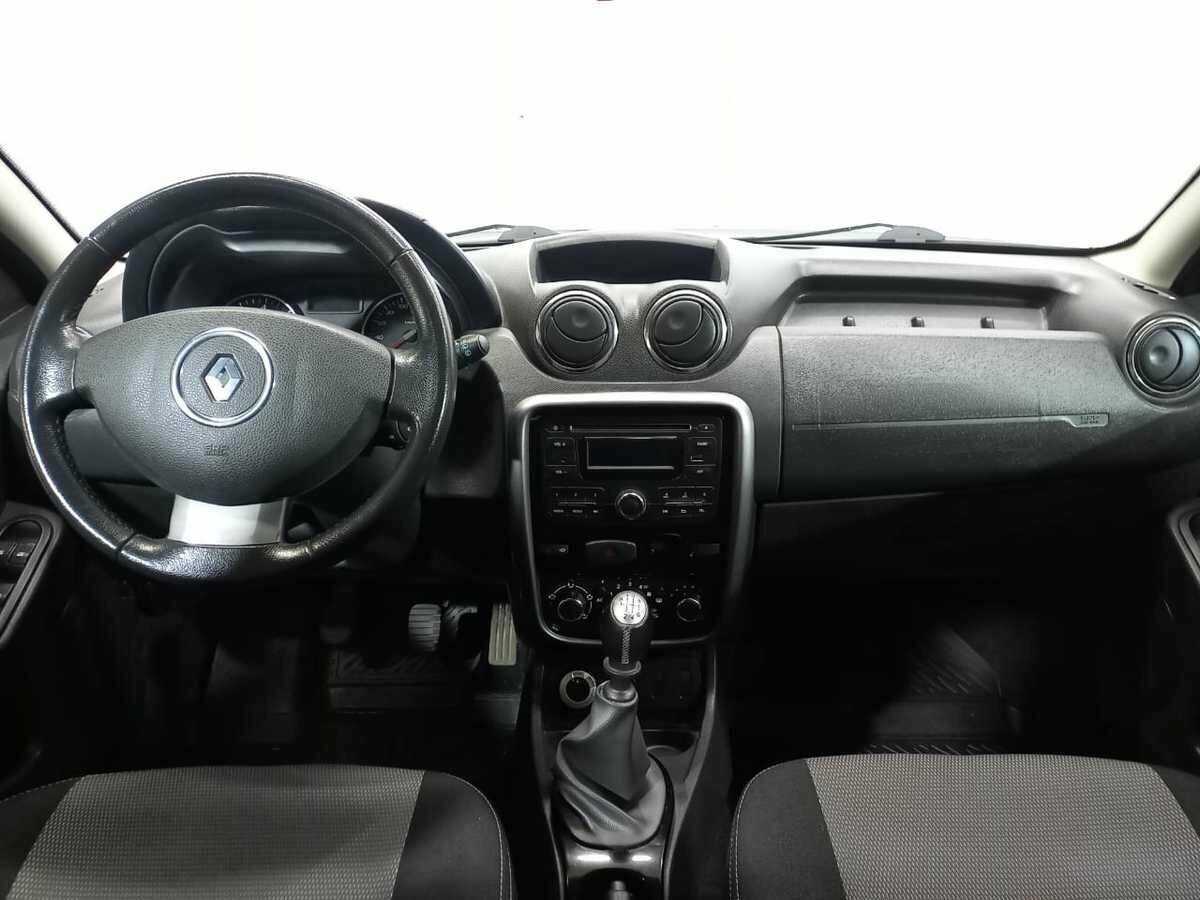 Renault Duster б/у, 2012, Механическая. Фото: #7