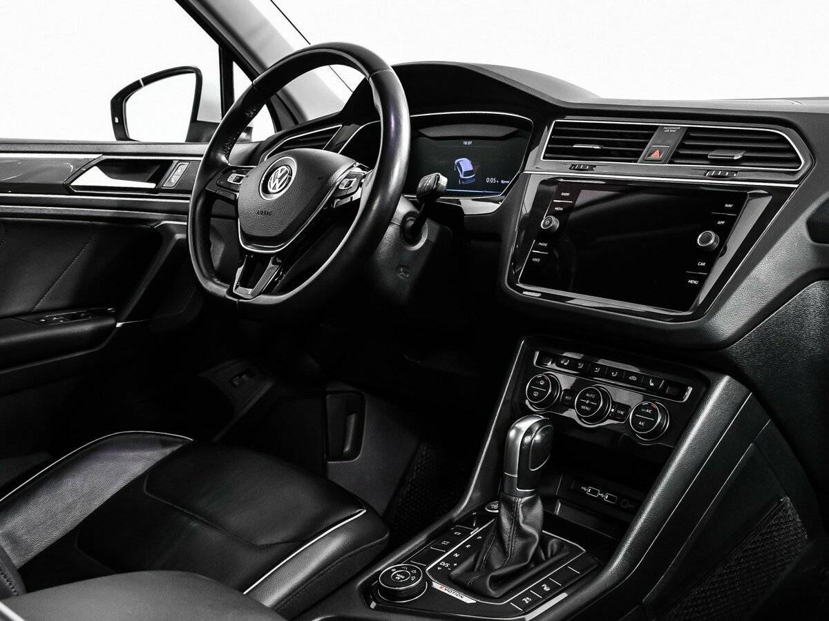 Volkswagen Tiguan б/у, 2018, Роботизированная. Фото: #8