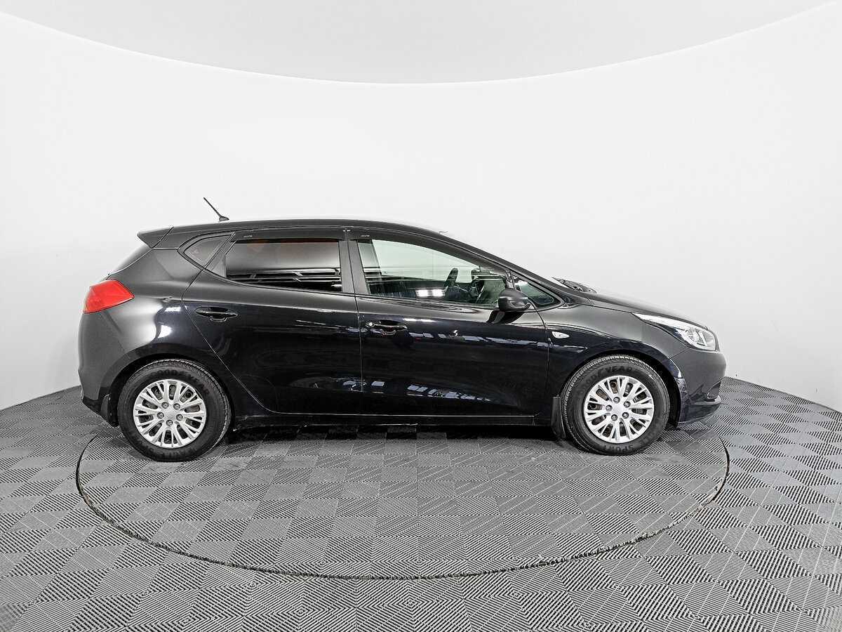 Kia Ceed б/у, 2015, Механическая. Фото: #3
