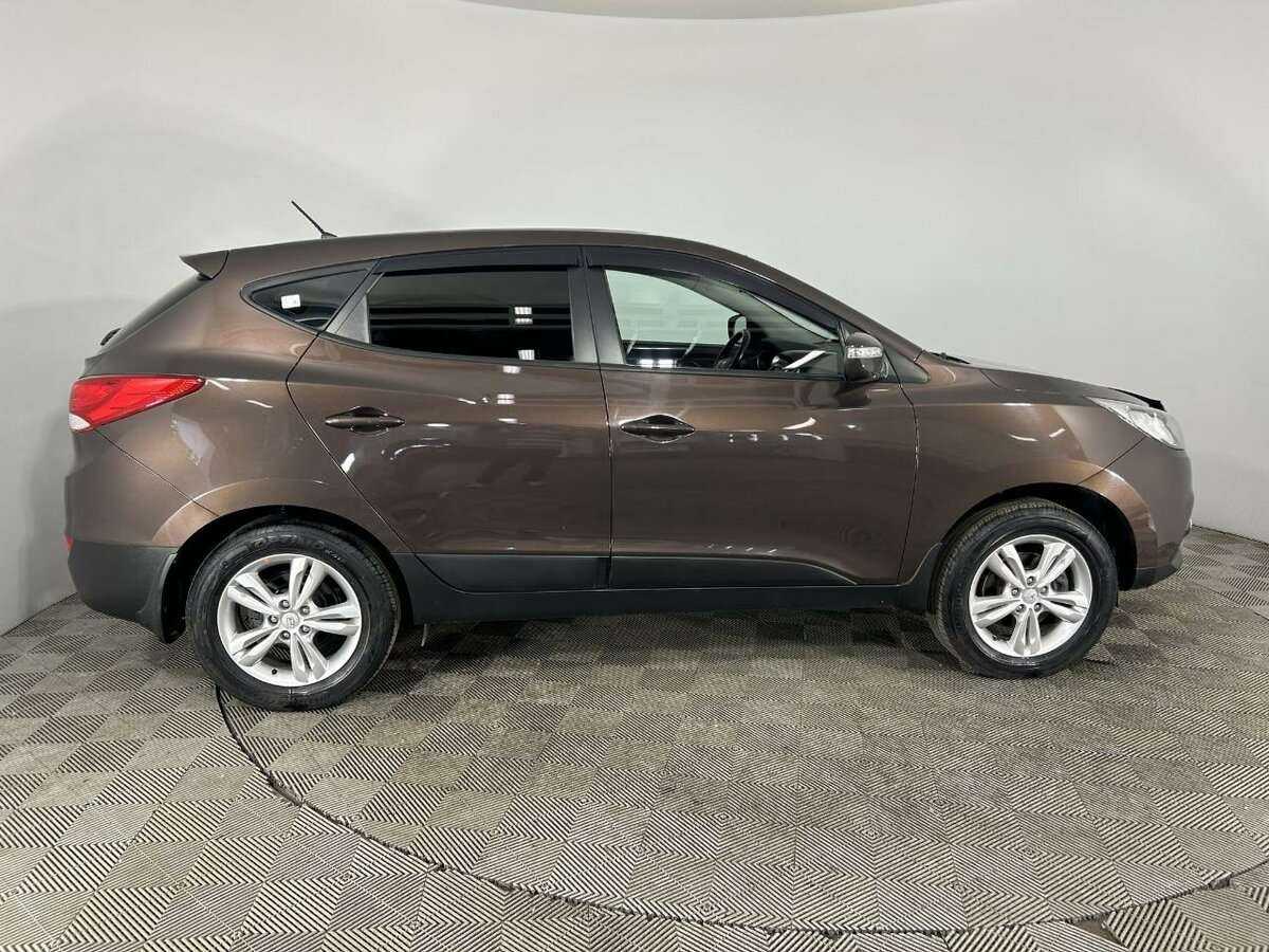 Hyundai ix35 б/у, 2013, Автоматическая. Фото: #3