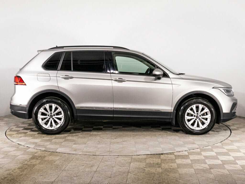 Volkswagen Tiguan б/у, 2021, Роботизированная. Фото: #3