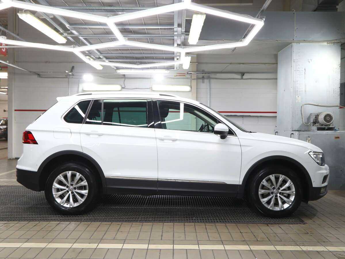 Volkswagen Tiguan б/у, 2018, Роботизированная. Фото: #11