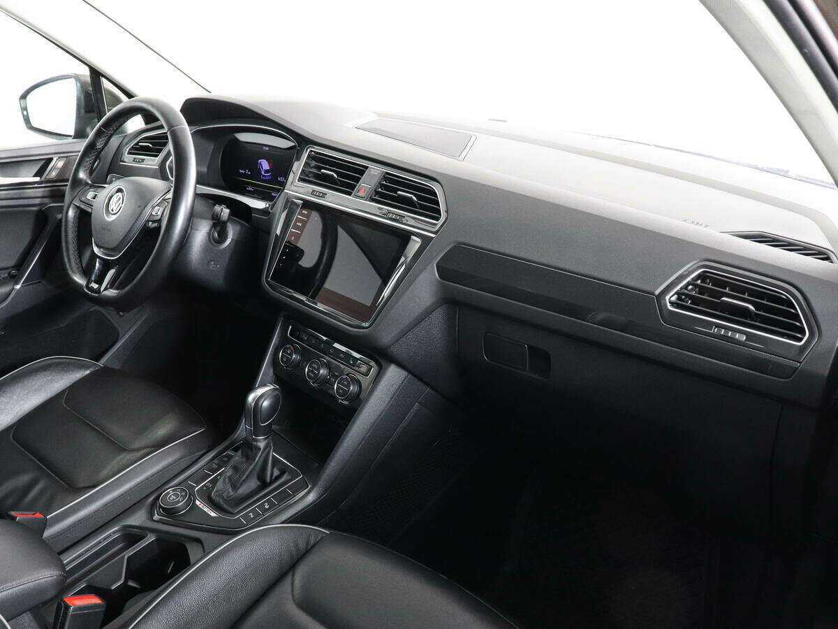 Volkswagen Tiguan б/у, 2018, Роботизированная. Фото: #5