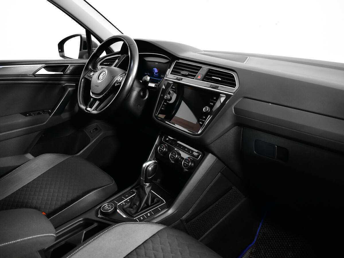 Volkswagen Tiguan б/у, 2018, Роботизированная. Фото: #10