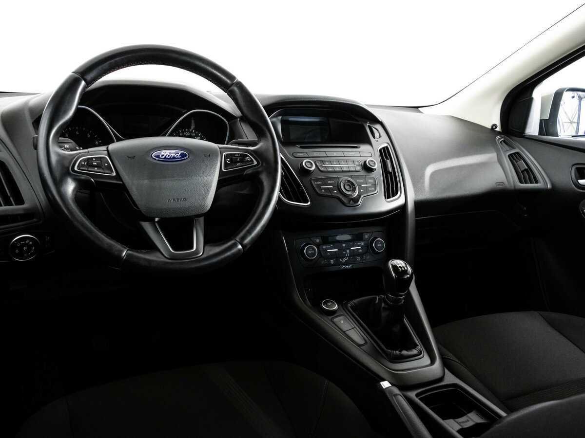 Ford Focus б/у, 2017, Механическая. Фото: #8