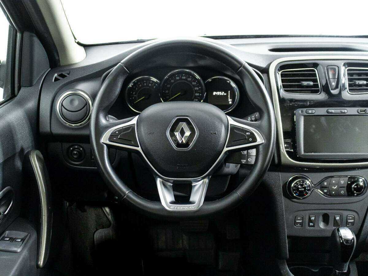 Renault Sandero б/у, 2018, Автоматическая. Фото: #17