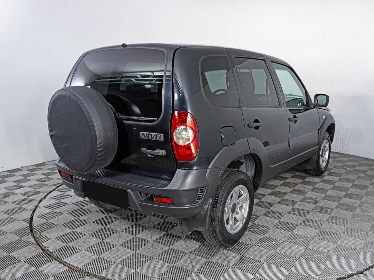 Chevrolet Niva б/у, 2019, Механическая. Фото: #4