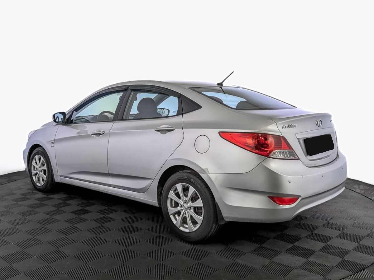 Hyundai Solaris б/у, 2012, Автоматическая. Фото: #6