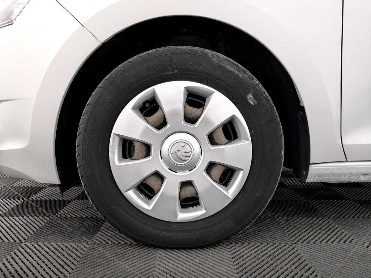 Skoda Rapid б/у, 2017, Механическая. Фото: #17