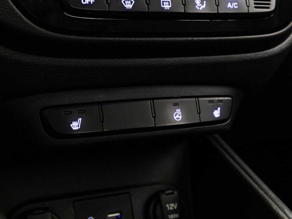 Hyundai Solaris б/у, 2018, Автоматическая. Фото: #14