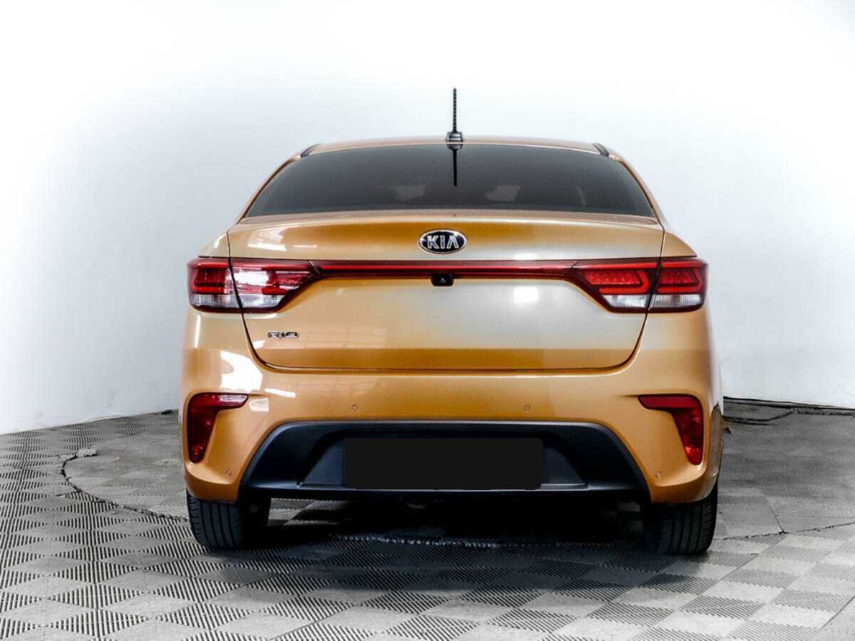 Kia Rio б/у, 2017, Автоматическая. Фото: #4