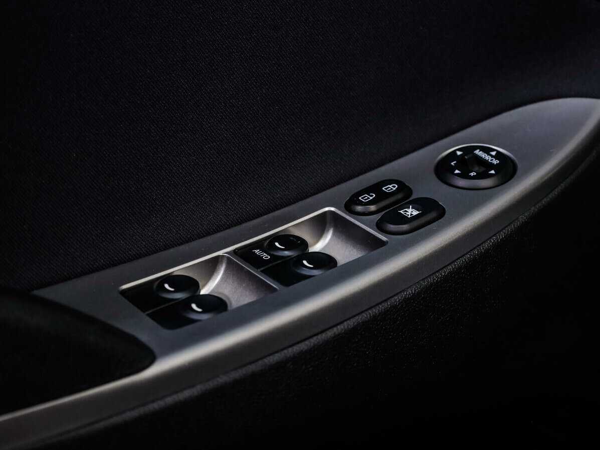 Hyundai Solaris б/у, 2015, Автоматическая. Фото: #14