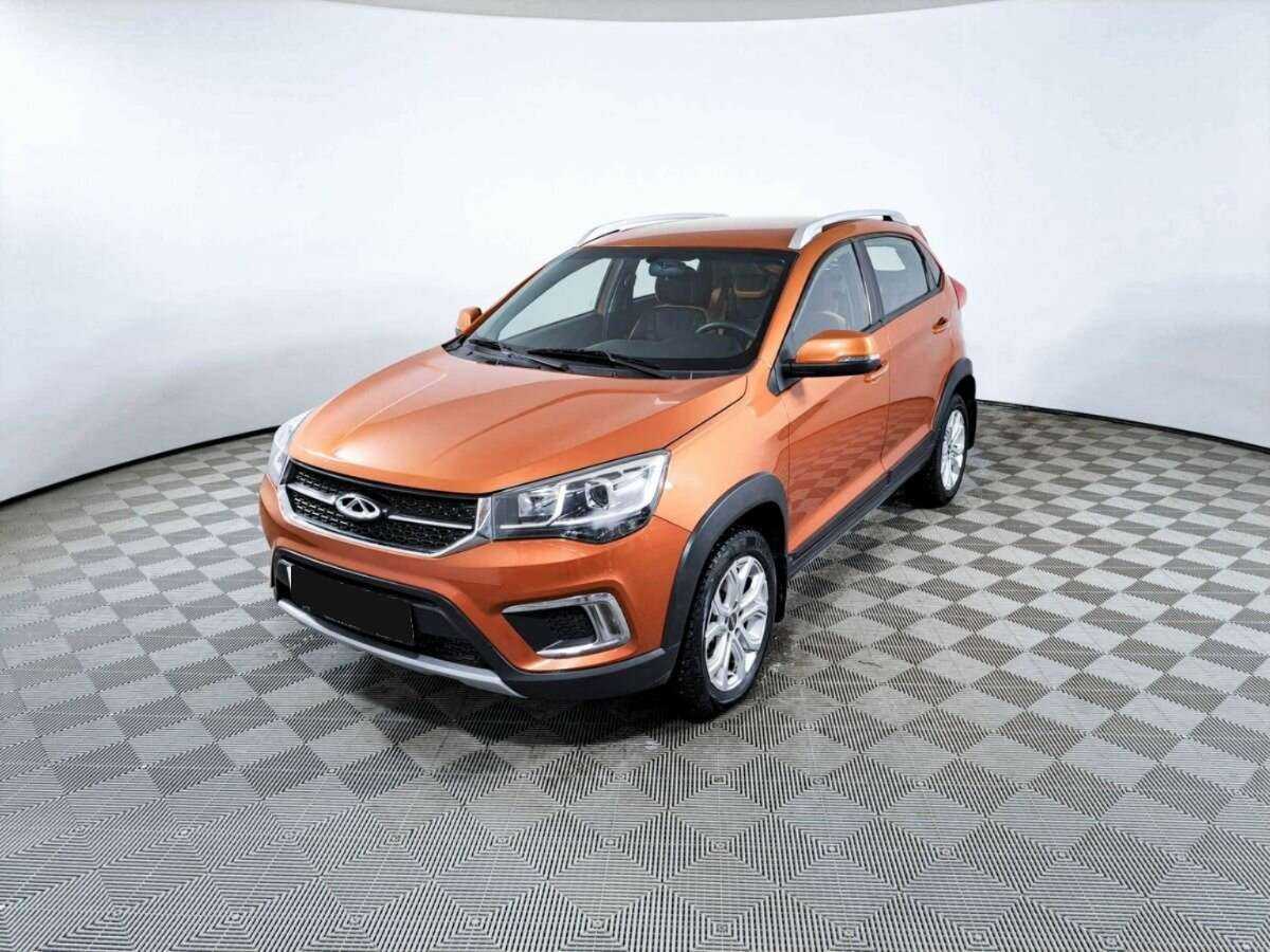 Chery Tiggo 2 б/у, 2017, Механическая. Посмотреть фото