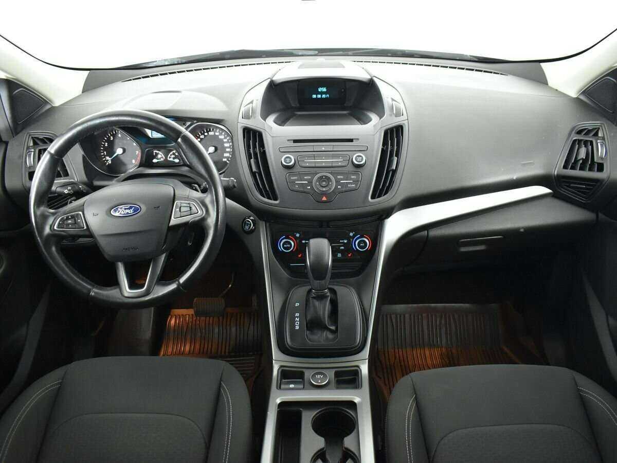 Ford Kuga б/у, 2017, Автоматическая. Фото: #9