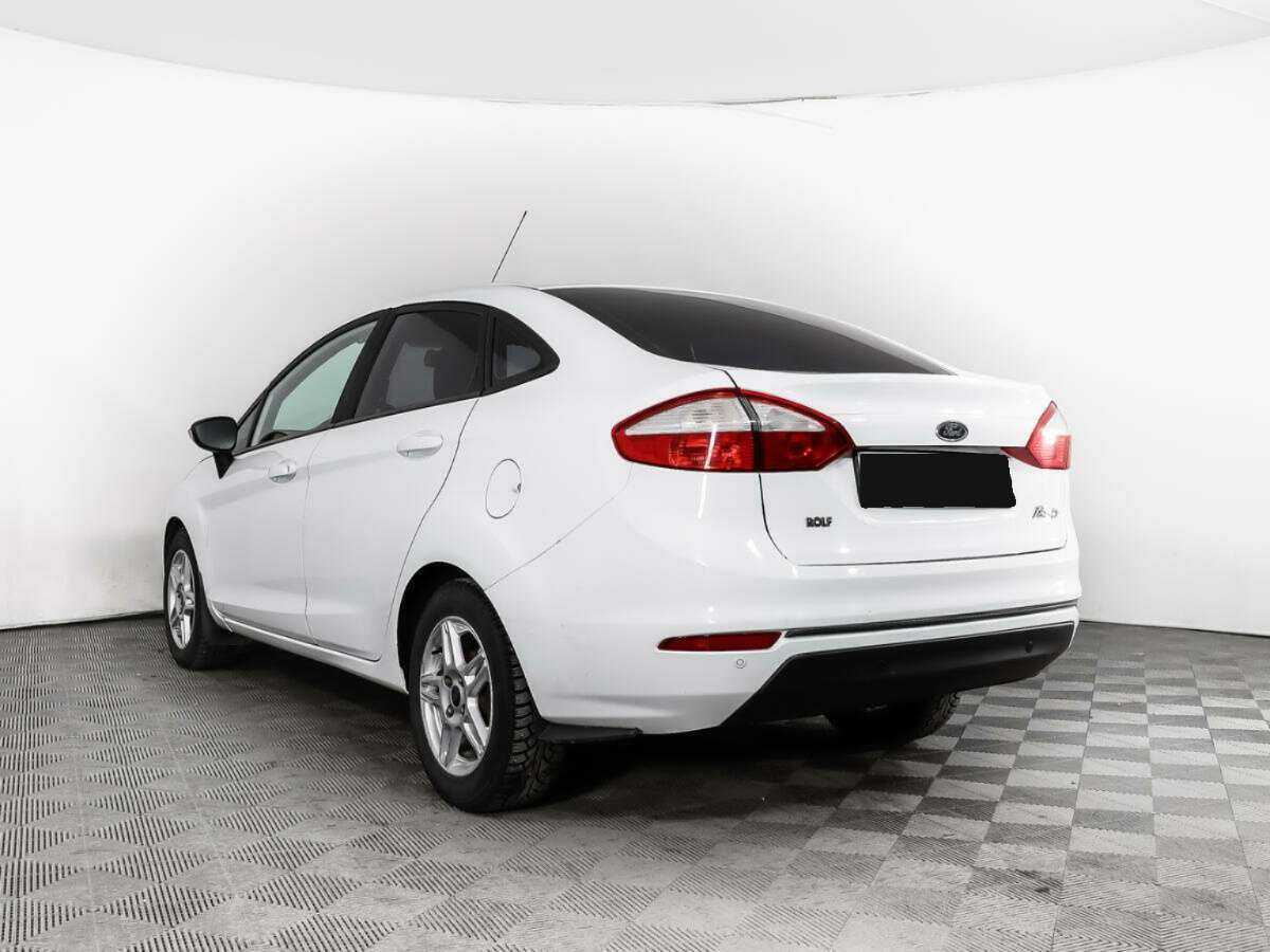 Ford Fiesta б/у, 2015, Роботизированная. Фото: #5