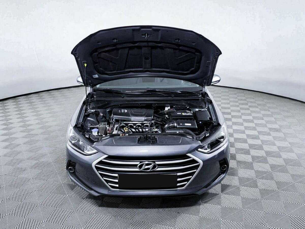 Hyundai Elantra б/у, 2018, Механическая. Фото: #8