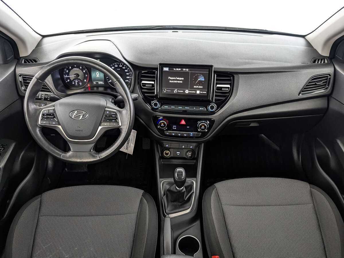 Hyundai Solaris б/у, 2020, Механическая. Фото: #9