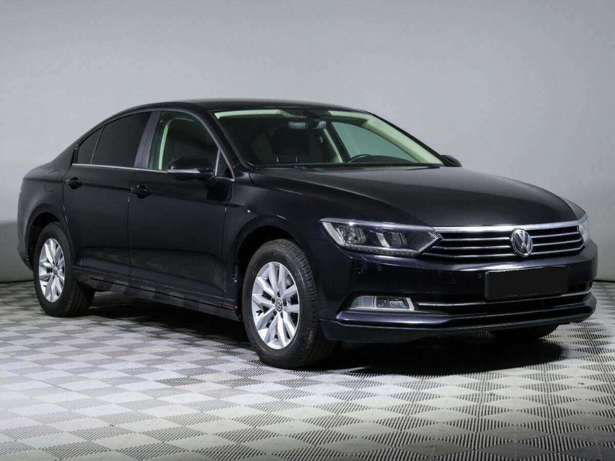 Volkswagen Passat б/у, 2015, Роботизированная. Фото: #2