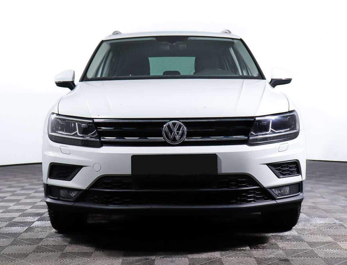 Volkswagen Tiguan б/у, 2018, Роботизированная. Фото: #1