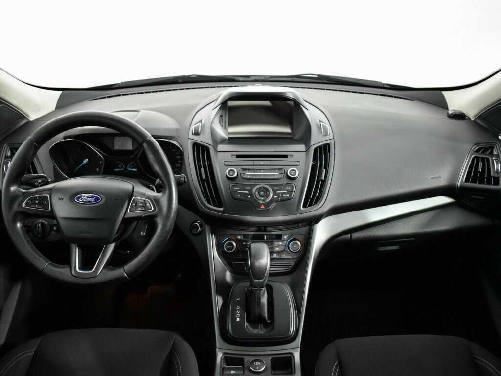 Ford Kuga б/у, 2017, Автоматическая. Фото: #11
