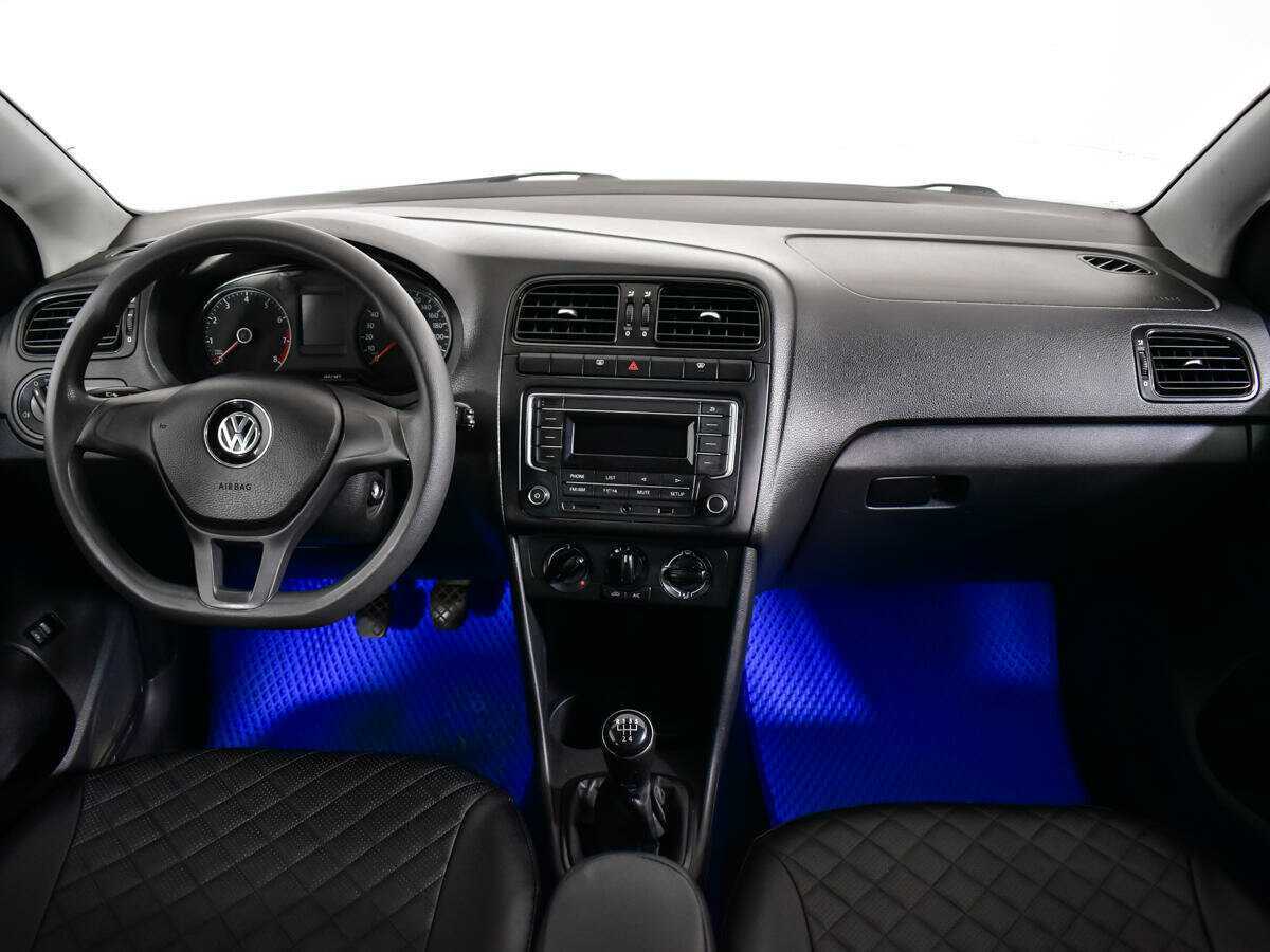 Volkswagen Polo б/у, 2019, Механическая. Фото: #11