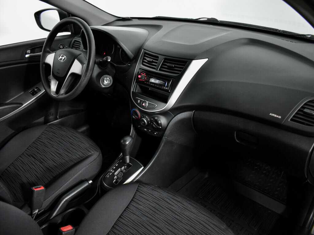 Hyundai Solaris б/у, 2015, Автоматическая. Фото: #10