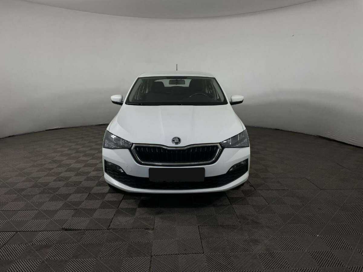 Skoda Rapid б/у, 2020, Автоматическая. Фото: #1