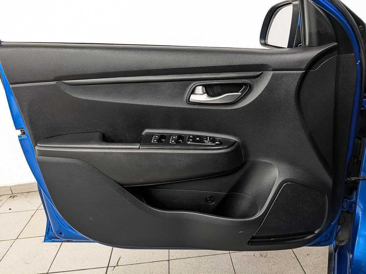 Kia Rio б/у, 2020, Автоматическая. Фото: #17