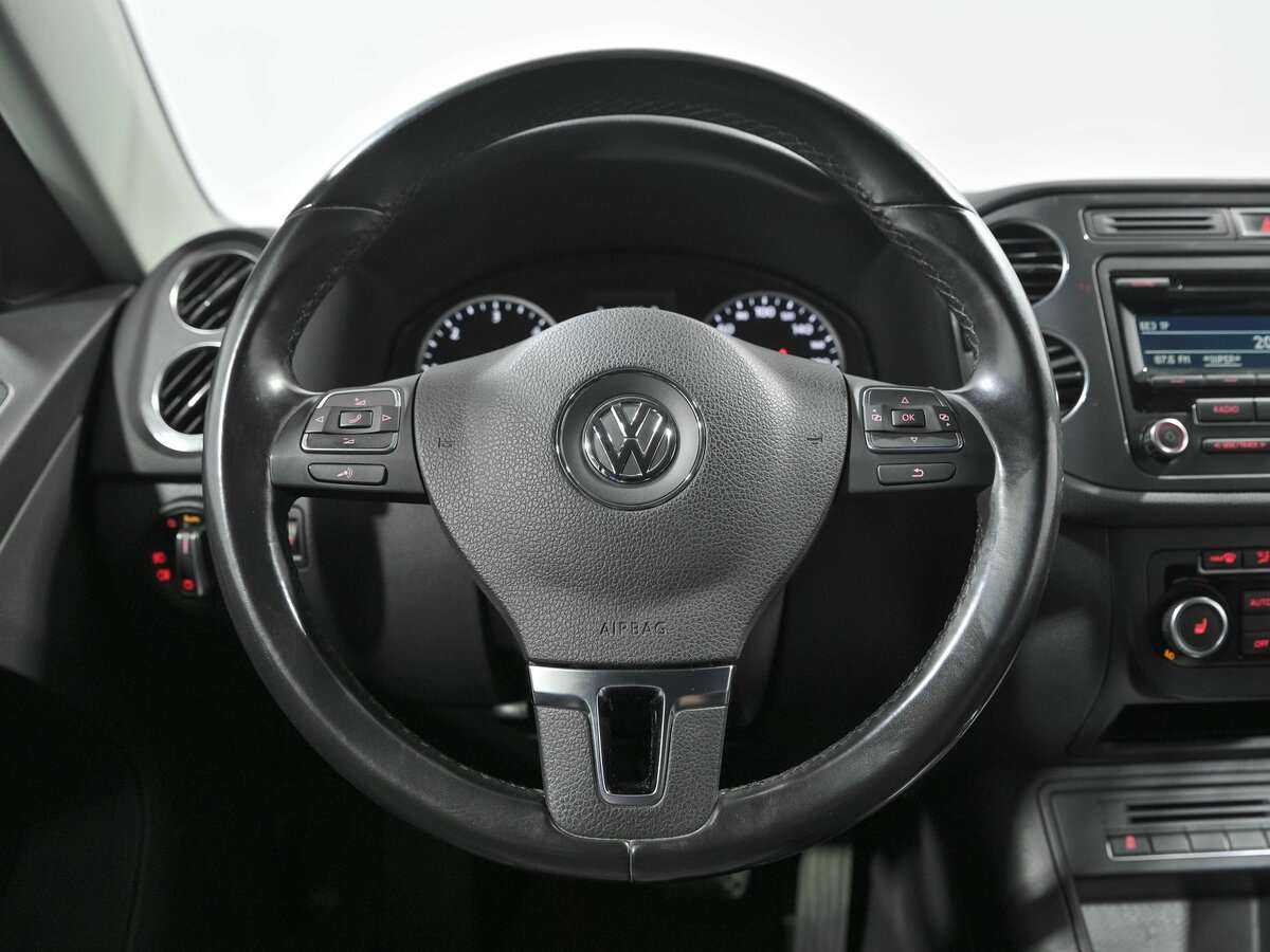 Volkswagen Tiguan б/у, 2013, Автоматическая. Фото: #7