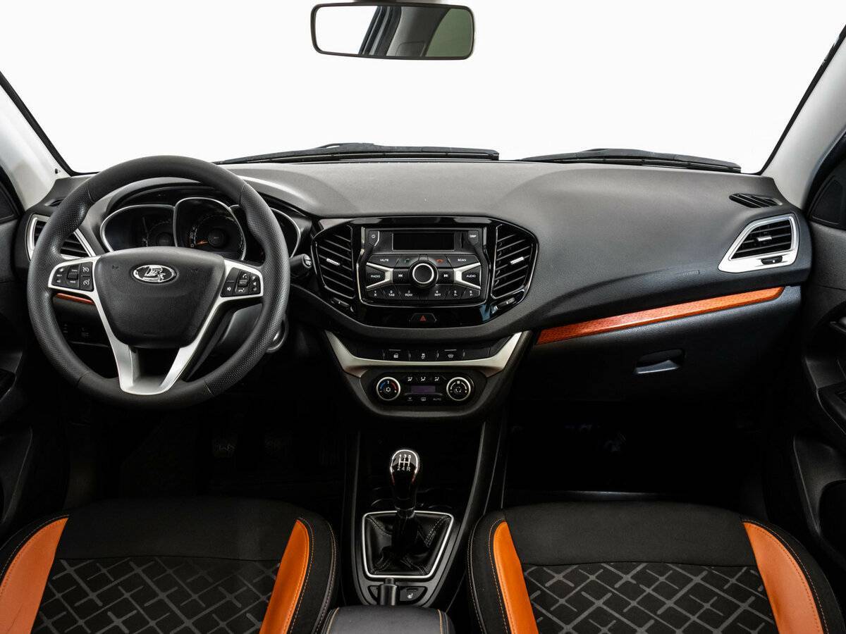 Lada (ВАЗ) Vesta б/у, 2018, Механическая. Фото: #7
