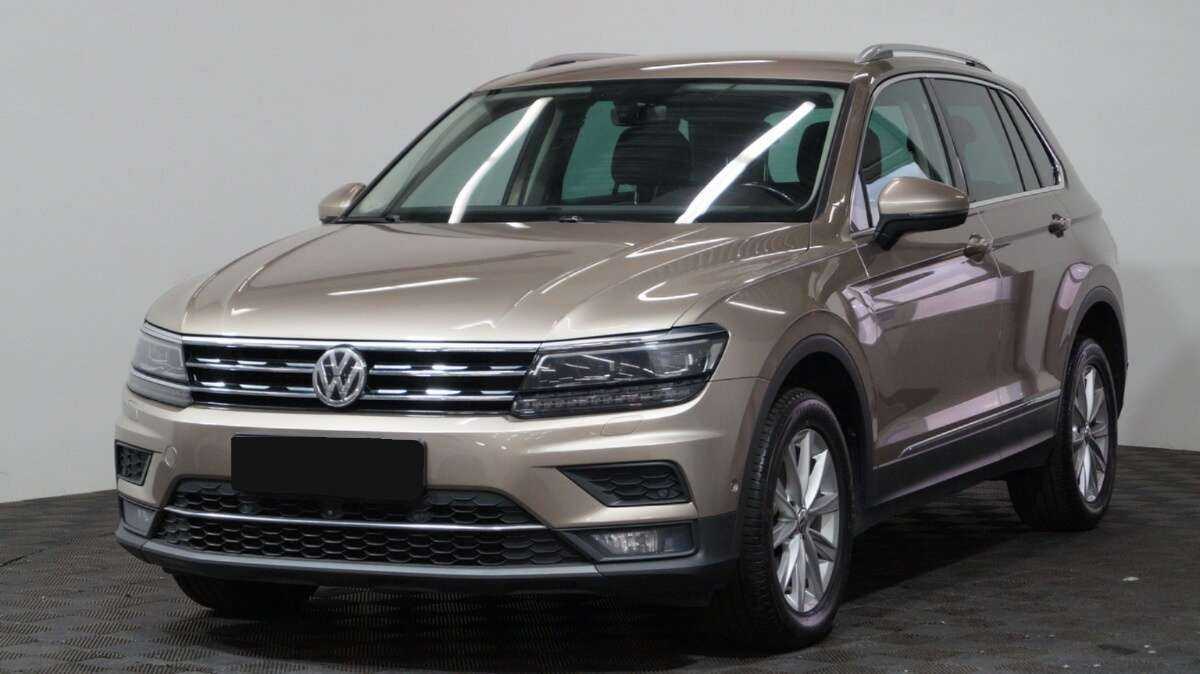Volkswagen Tiguan б/у, 2018, Роботизированная. Фото: #0